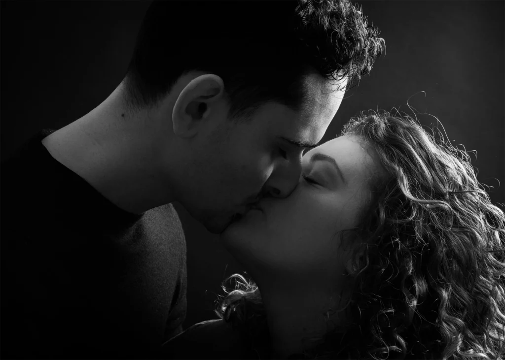 seance photo couple réaliser en studio par Quentin Viel photographe à Orléans